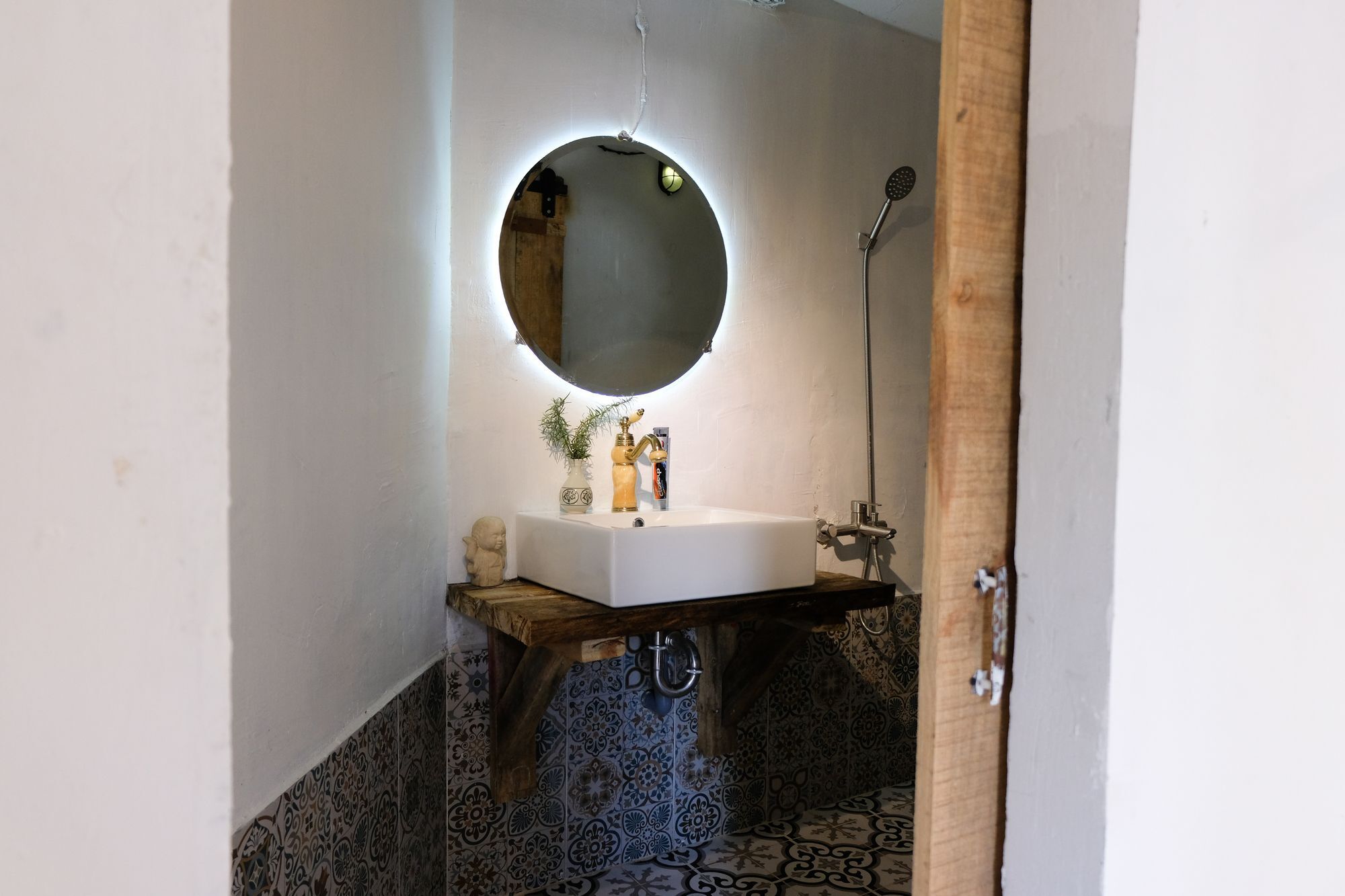 Di House Hotel Да Лат Екстериор снимка